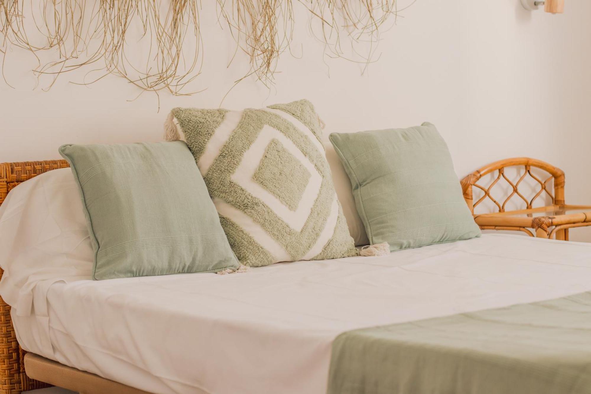 Apartamentos Sol Naixent L'Ametlla de Mar Luaran gambar